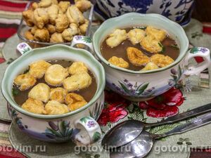 Суп рыбный с жареными клецками